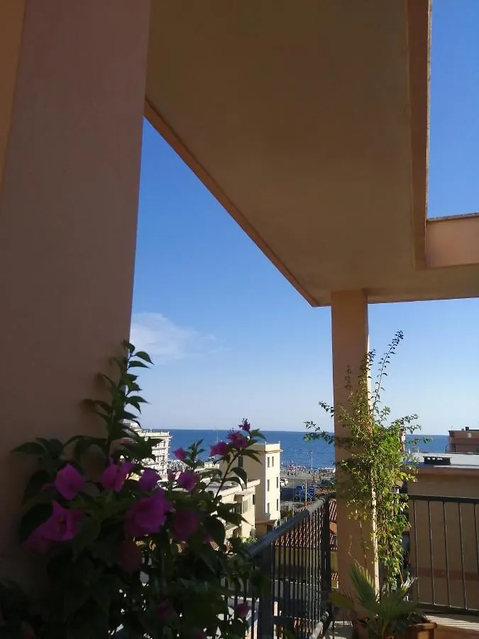 Sea View Penthouse With Beautiful Terrace - Casa Verdi Jayanti Lido di Ostia Apartment