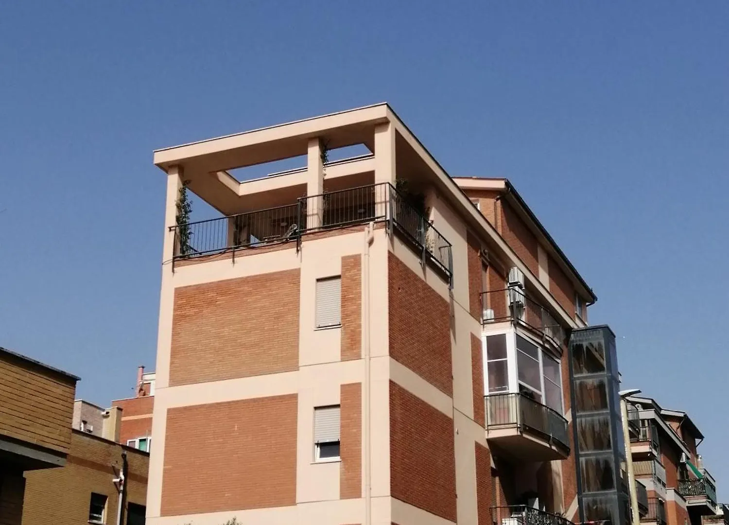 Sea View Penthouse With Beautiful Terrace - Casa Verdi Jayanti Lido di Ostia 0*,  Italy